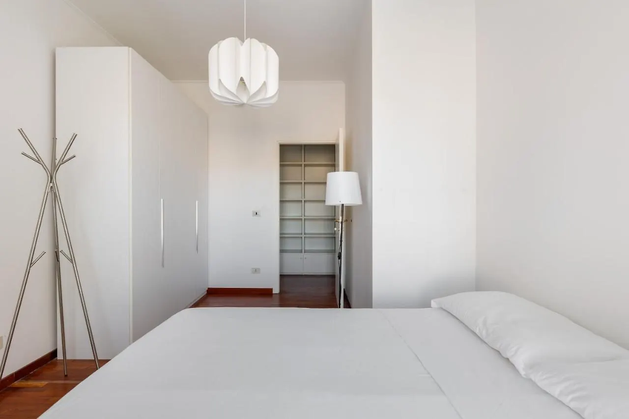 Modern Petroleum Apartment By Wonderful Italy Bologna