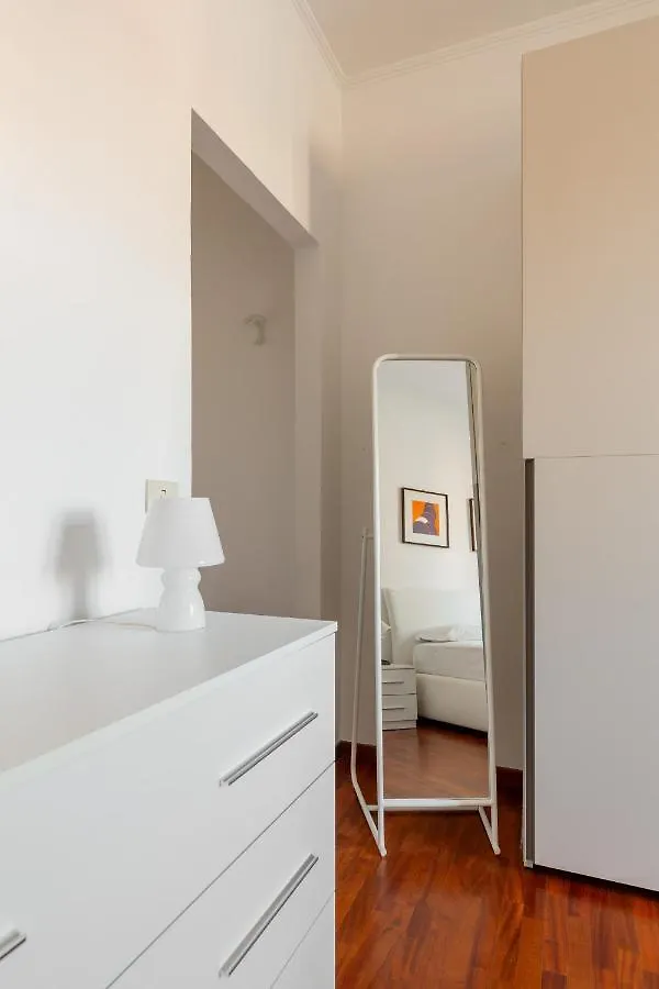 Modern Petroleum Apartment By Wonderful Italy Bologna